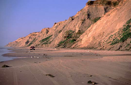 Bil p Stranden, Skagen, Danmark