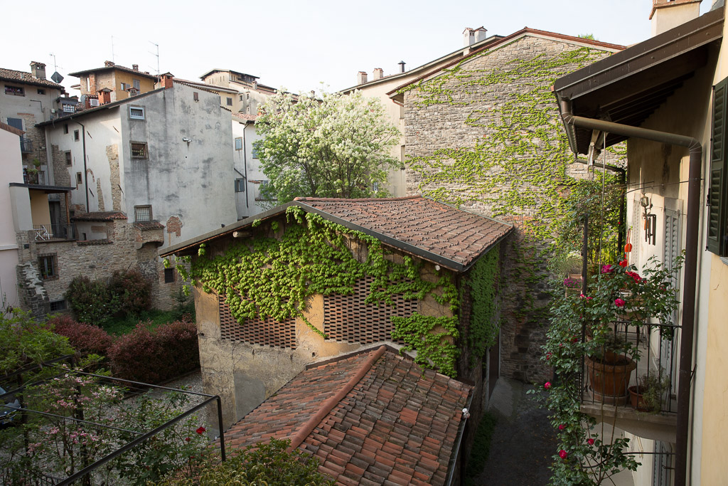 Innergård i Bergamos i Citta Alta